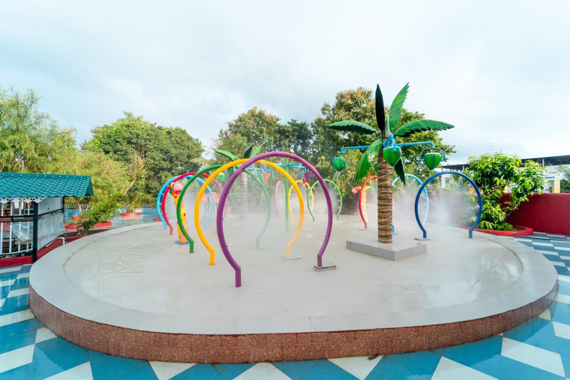 Treebo Green Village Resort - Goa Maneri  外观 照片
